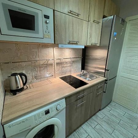 Apartamento Stare Misto Leópolis Exterior foto
